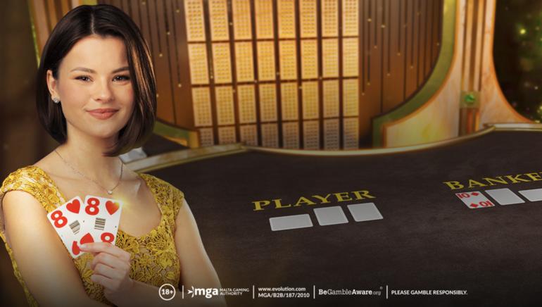 Khám phá hoa đào vàng độc đáo và ý nghĩa hoa đào vàng trong văn hóa Việt Nam