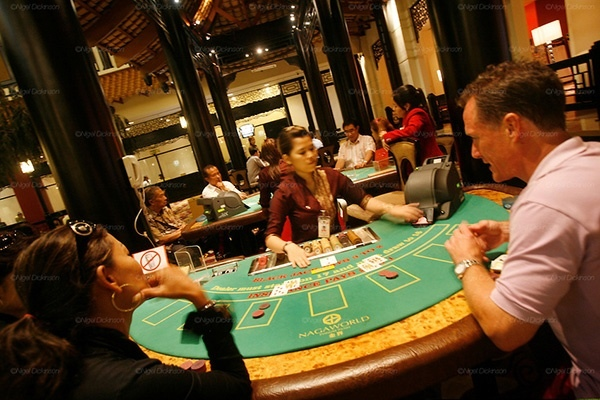 Khám phá cách chơi Spin the Wheel Game hấp dẫn thu hút nhiều người chơi