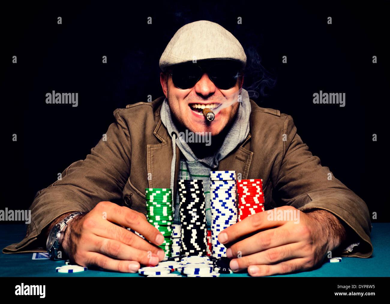 Khám phá các trò chơi online casino hấp dẫn và phổ biến nhất năm 2024